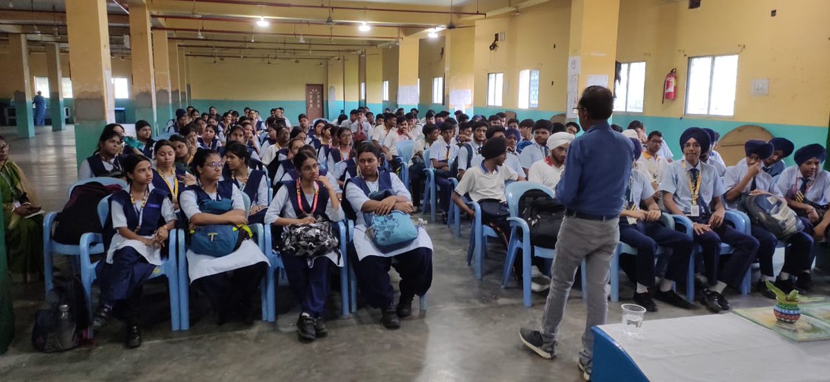 One-day Awareness program on Footwear Manufacturing was organized in Khalsa Higher Secondary School, Dunlop, Kolkata on 09.10.2025 . In which 100 students participated