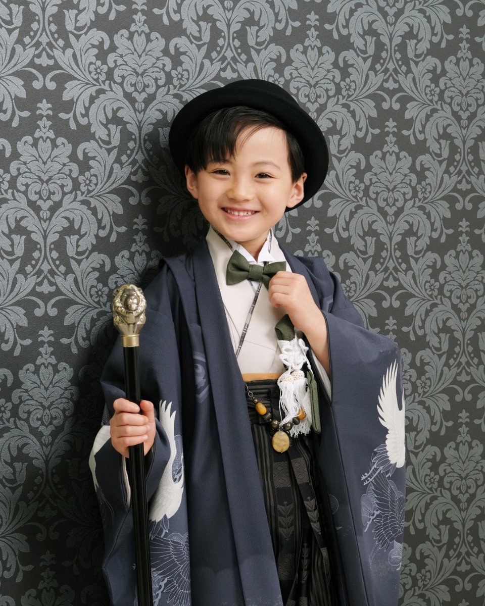平日限定！
おトクに七五三をお祝いしよう🌈

七五三アリスデビュー
撮影・衣装(1着)・フォトアイテムすべて込み7,530円とおトクなキャンペーンを開催中！

対象：スタジオアリスをはじめてご利用される2歳～8歳までのお子さま
期間：12月31日(水)までの平日限定

詳しくは🔽
studio-alice.co.jp/753/alice-debu…
