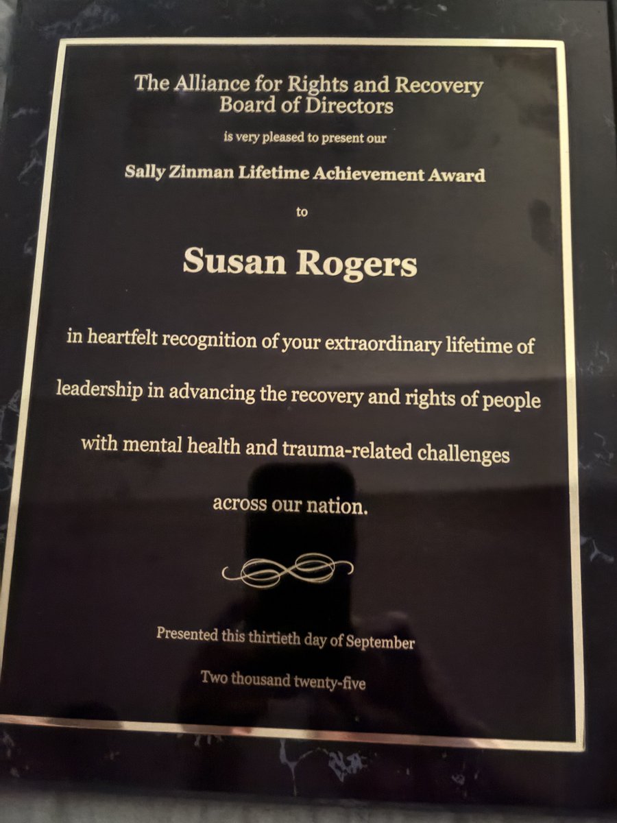 SusanRogersMH's tweet photo. I'm so grateful to @Alliance4RR for this award! I'm only posting it because my great mentor, friend, &amp; ex-husband @jar08034 basically insisted! And I'm very proud that one of my stepdaughters asked if she could hang it up in her house! Yes, of course! But I took this photo first. https://t.co/N0gB1N1Nye