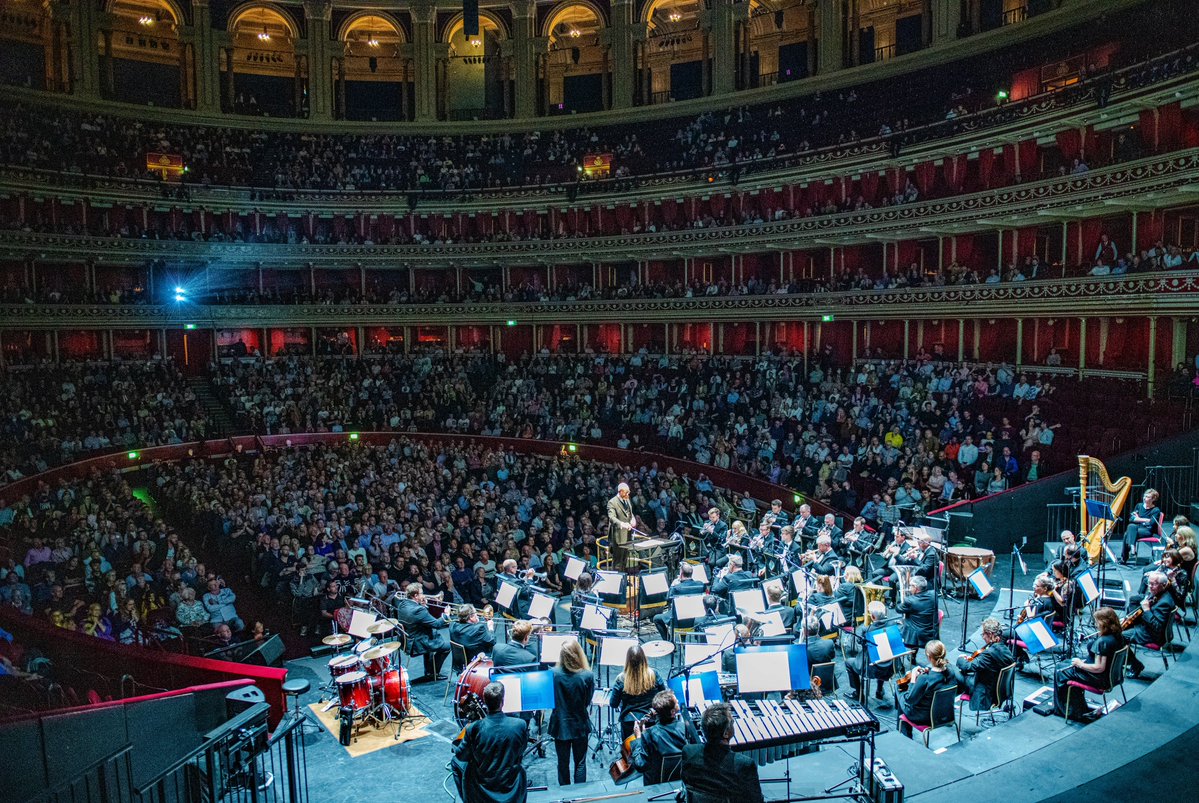 🎥🎺 BRASSED OFF LIVE IS BACK!

We're excited to finally be able to announce our return to the Royal Albert Hall next year for a special performance of Brassed Off Live.

ℹ️ Tickets:
royalalberthall.com/tickets/events…