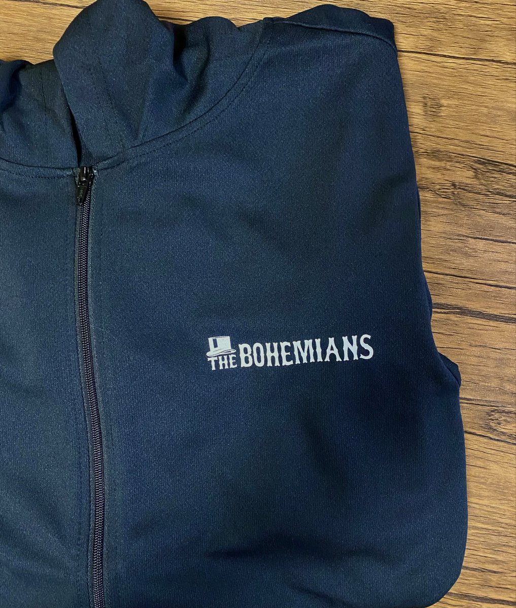 来た🥹✨
ライブ当日に買うのも嬉しいけど後からこうやって送られてくるのもこんなに嬉しいんやね❣️