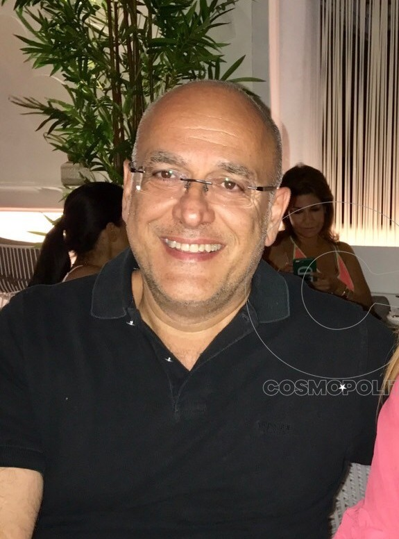 DCersei's tweet photo. Ο Σπύρος Σταυριανός είναι ο χασάπης που δούλευε ως Διευθυντής στον Άγιο Σάββα. 
Παραμόρφωσε ανθρώπους, έκοψε γλώσσα γυναίκας, ζήταγε φακελάκια απο αρρώστους μέχρι 6χιλιάδες και στα δύσκολα... μπουχός σε δεξιώσεις ! 

#apokalypseis #nyxtaapokalypseon #κρουγκερ https://t.co/szEl6iNkfW