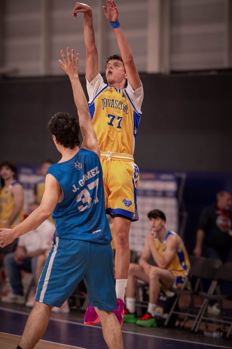 💙 Más allá de los triples, lo que hace grande a este torneo son imágenes así.

En cada sede, en cada partido, en cada Final Nacional… hay historias que van mucho más allá del marcador. 🌍💫

Y en 2026, volveremos a vivirlos más intensamente que nunca. 💪🔥