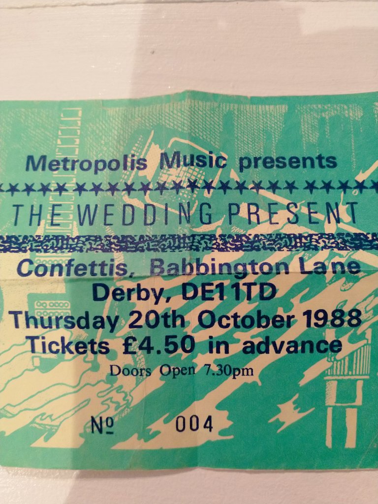 Rob23go's tweet image. 37ys after seeing @weddingpresent for the 1st time.
I will be in Sheffield next week for their 40th anniversary tour.
Derby gig was the night I fell in love with a good friend, who I later married in 1990.
The band &amp;amp; my wife, still hold a massive place in my heart.
🎵❤️