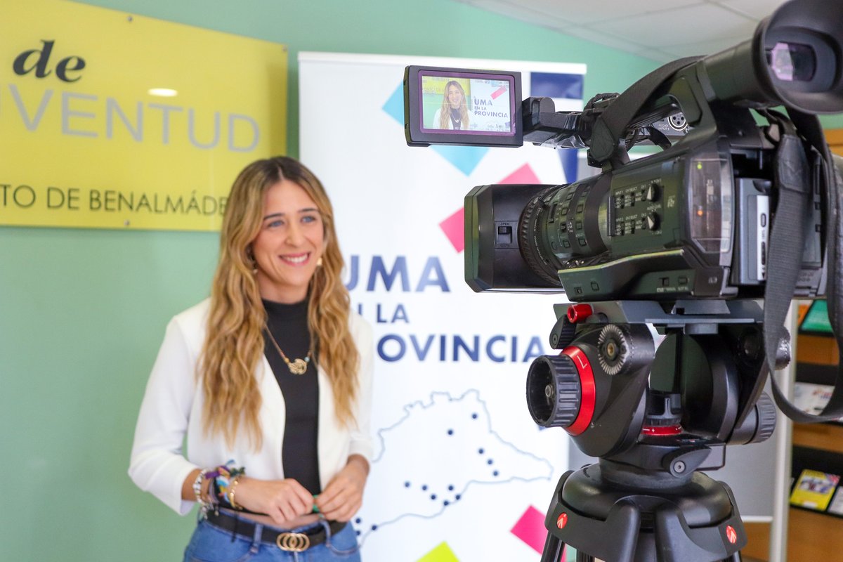 📸 Hoy hemos presentado las VIII Jornadas de #Adolescencia de #Benalmádena, dentro del programa #UMAprovincia, junto a la subdirectora #FGUMA Macarena Parrado y la concejala <a href="/JUVENTUDBENALMA/">JUVENTUD BENALMADENA</a> Lucía Camero

ℹ️Consulta el programa e inscríbete (gratis) 
fguma.es/jornadas-benal…