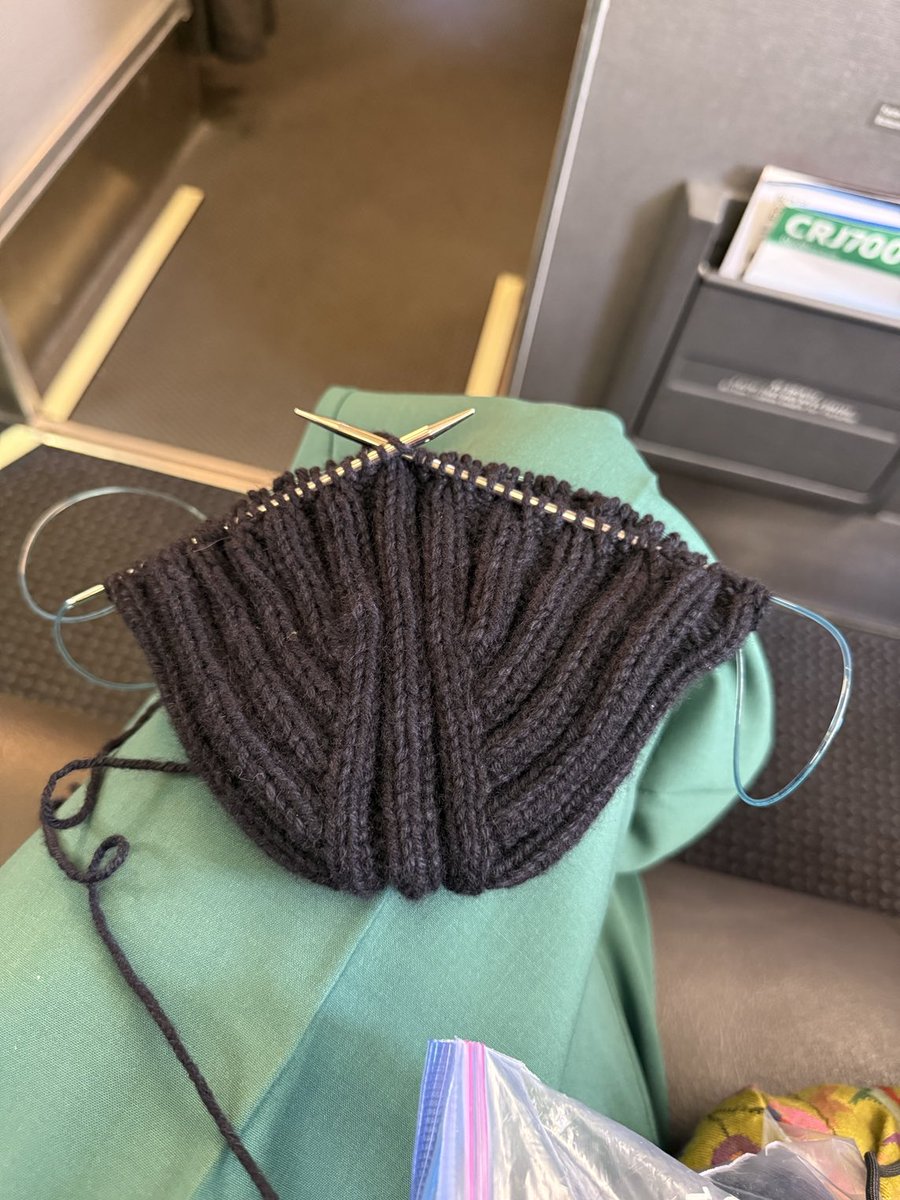 HarmeetKDhillon's tweet photo. Another day, another flight, another hat. #fall #giftpile #cashmere https://t.co/B3W9A6VXWC