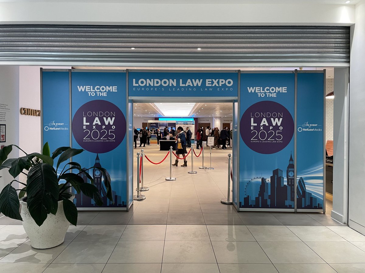 CodexEdge's tweet image. What a fantastic day at the London Law Expo 2025!
#DataStrategy #CodexEdge #LegalEvents #LondonLegalExpo #LondonLawExpo2025 #LawAndPour #Atlas #AtlasByCodexEdge #AI
#ArtificialIntelligence #Networking