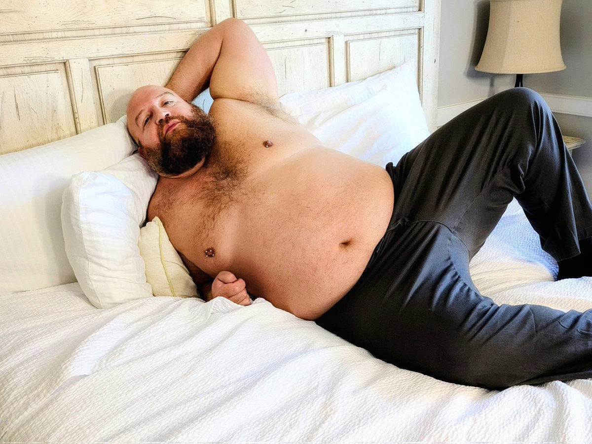 Big Bear 🍍🐻🌈 XBIZ Miami & Bucharest Summit tweet media