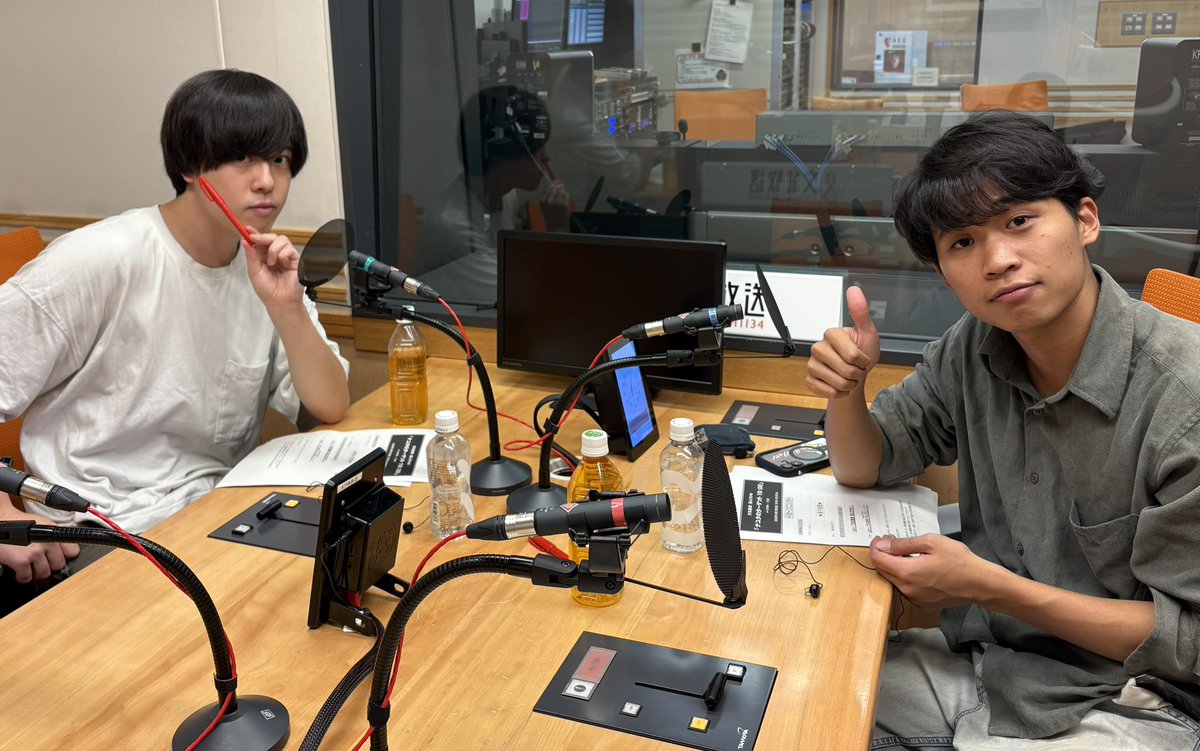 matsuoka__c's tweet image. ナユタのターゲット19:00
ありがとうございました📻✨

終始あたたかいふつおたとスタッフさんに支えられて1時間走り切りました！
お聞きくださったリスナーの皆さま
ありがとうございました🦄

#文化放送 #芸人ラジオ #ナユタ #ナユタのターゲット1900