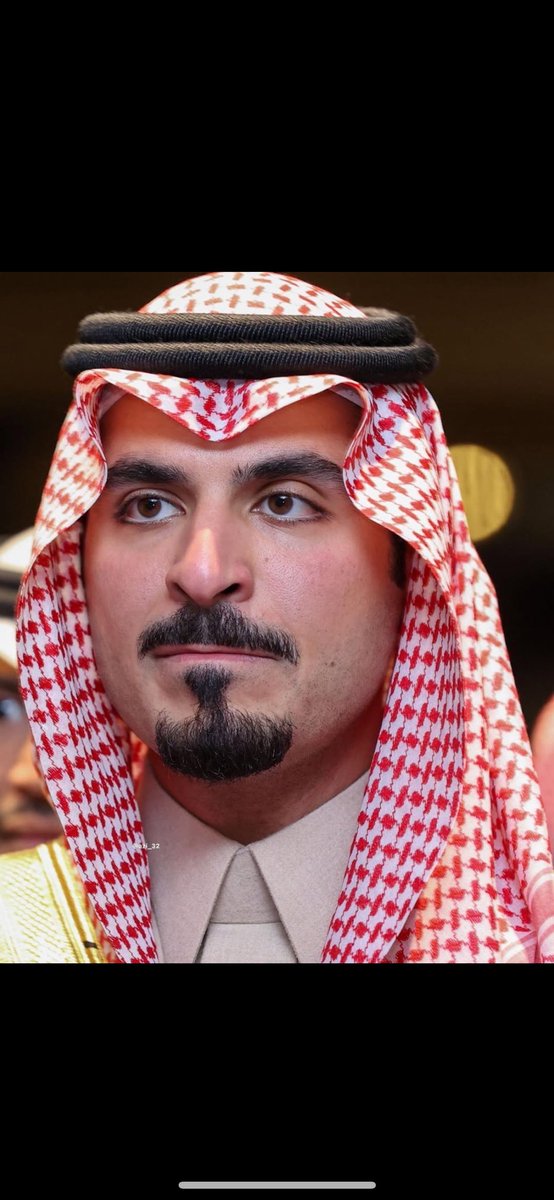 غاسل كبود النشامى ولد ذرب الفعول 
مثل مايغسل ثرا القاع همّال السحاب