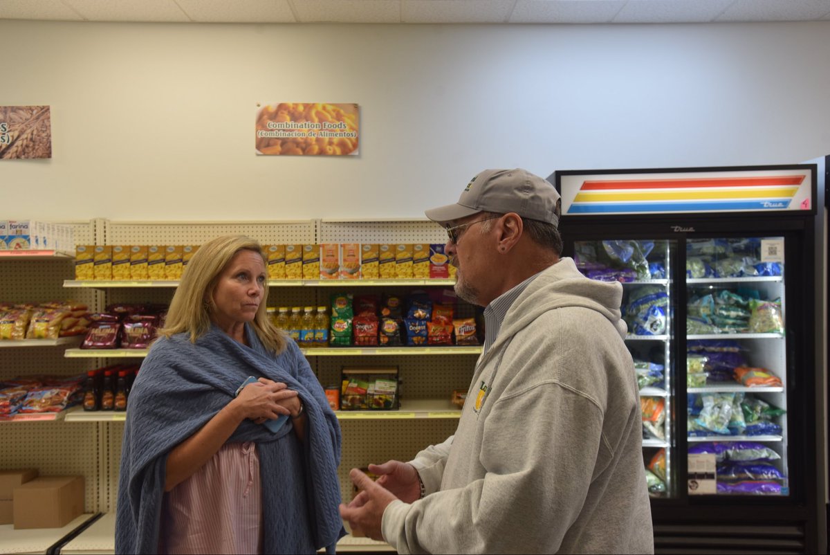 RepLauraGillen's tweet image. I visited @LongIslandCares Freeport facility, where rising costs are pushing more families to seek help putting food on the table. The need in our community continues to grow.

It’s time for Republicans to work with Democrats to lower costs and deliver relief for Nassau County…