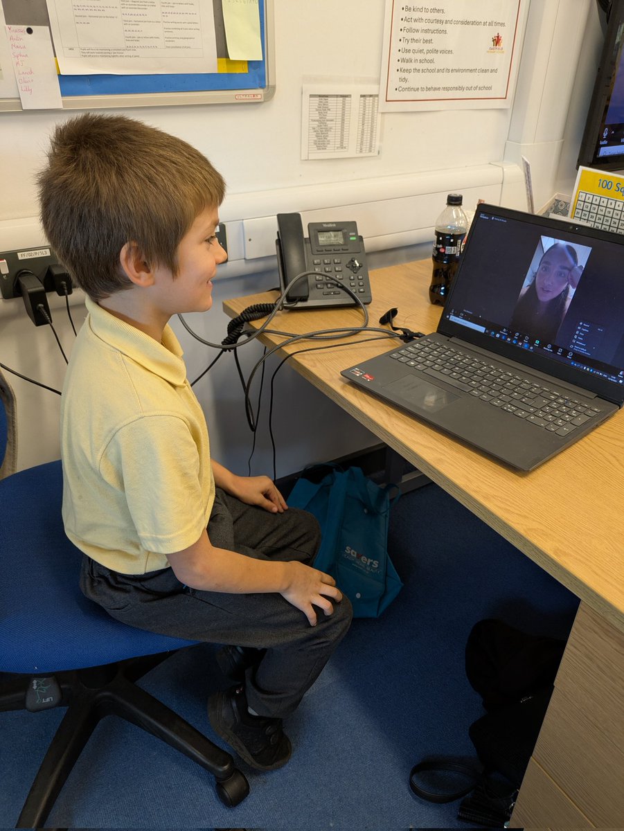 EastfieldPSHull's tweet image. #eps4AB loved meeting up with the wonderful Miss Parkinson in #epscomputing today. We talked about how the Internet network can help us communicate with people all over the world - even Australia! 🦘🐨