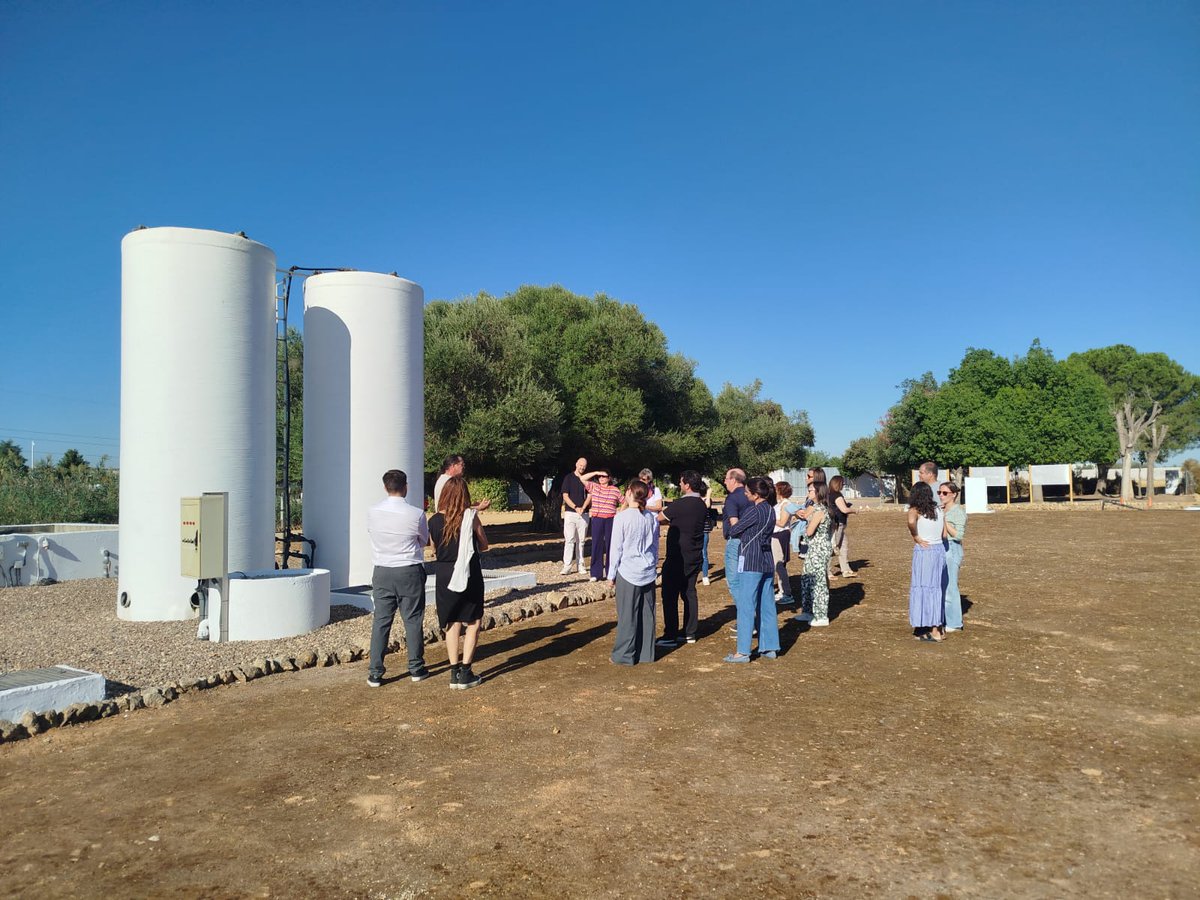 El proyecto europeo #SOLLAGUA celebró su 4ª reunión presencial en el <a href="/fundacioncenta/">AMAYA - CENTA</a> 
Los socios revisaron avances en soluciones basadas en la naturaleza para la reutilización del agua en zonas rurales💦 #CENTA  #SolucionesNaturales
<a href="/AgriculturAnd/">Consejería AgriPesca</a> <a href="/AndaluciaJunta/">Junta de Andalucía</a>