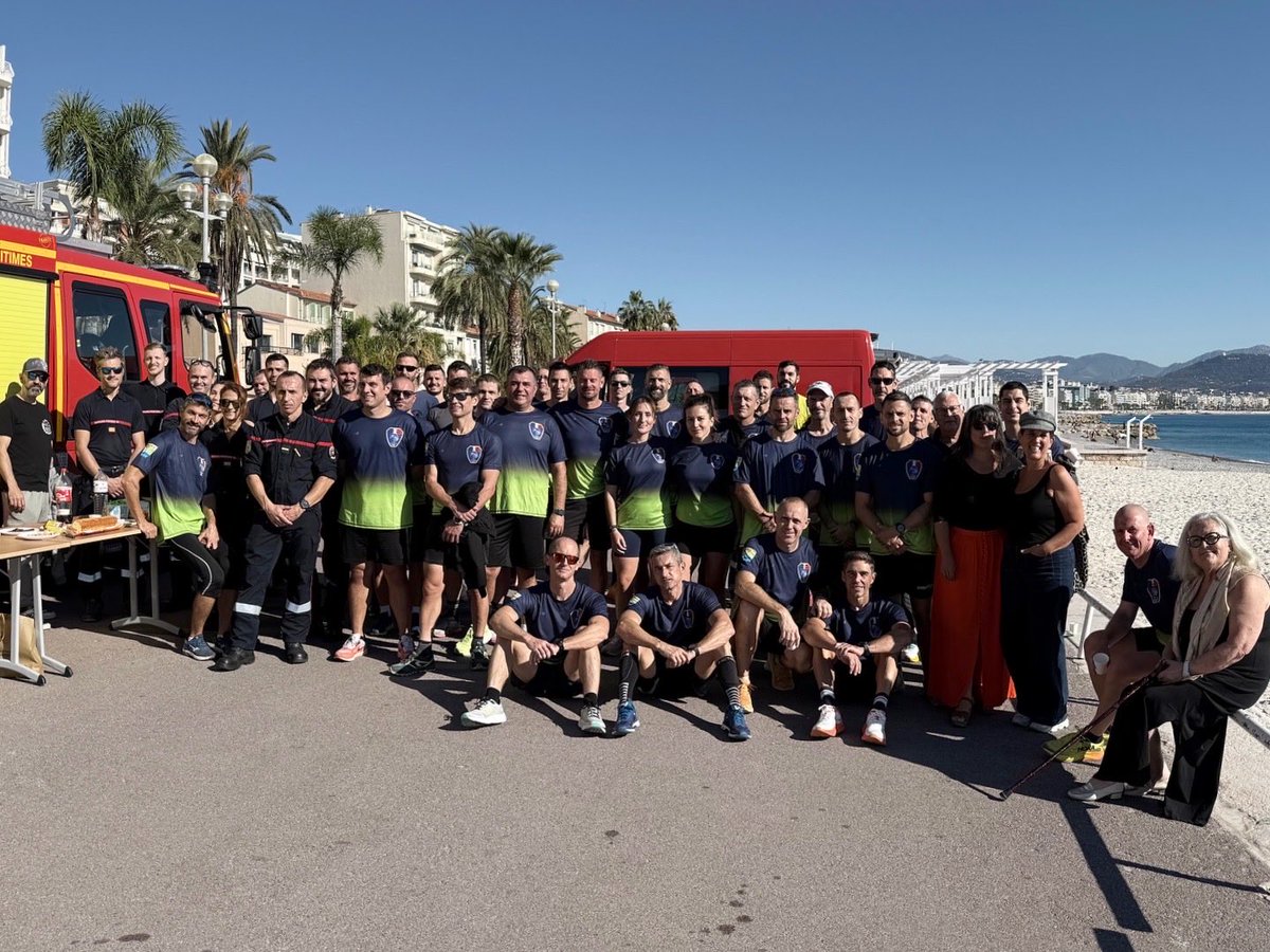 pompier_nice's tweet photo. Belle cohésion une fois de plus autour du souvenir de Thomas, parti trop tôt sur le Cis ST ISIDORE ou après une course 🏃‍♂️cohésion de 17km anciens et sapeurs-pompiers se retrouvent autour d’une paella. 👌
🆔 Compagnie de Nice
✅ Lt Colonel O.Riquier 
#pompier_nice https://t.co/uhPjWv7RCB