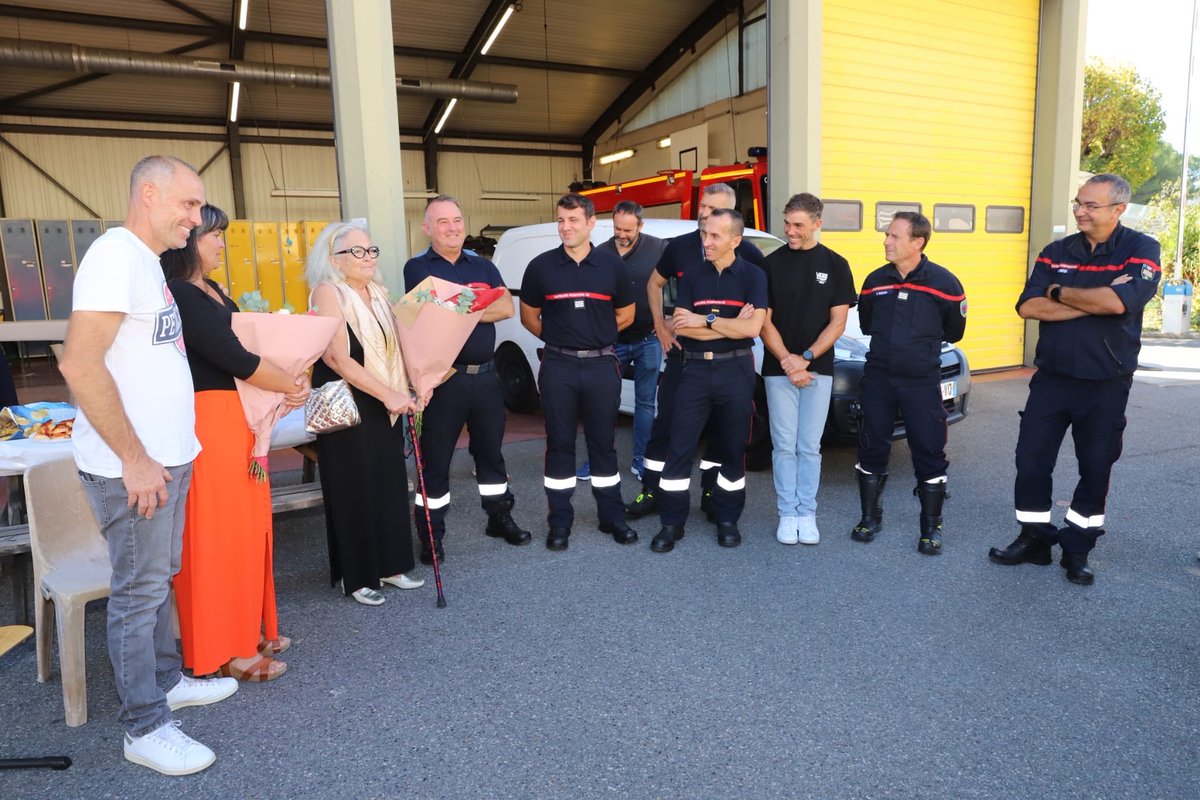 pompier_nice's tweet photo. Belle cohésion une fois de plus autour du souvenir de Thomas, parti trop tôt sur le Cis ST ISIDORE ou après une course 🏃‍♂️cohésion de 17km anciens et sapeurs-pompiers se retrouvent autour d’une paella. 👌
🆔 Compagnie de Nice
✅ Lt Colonel O.Riquier 
#pompier_nice https://t.co/uhPjWv7RCB