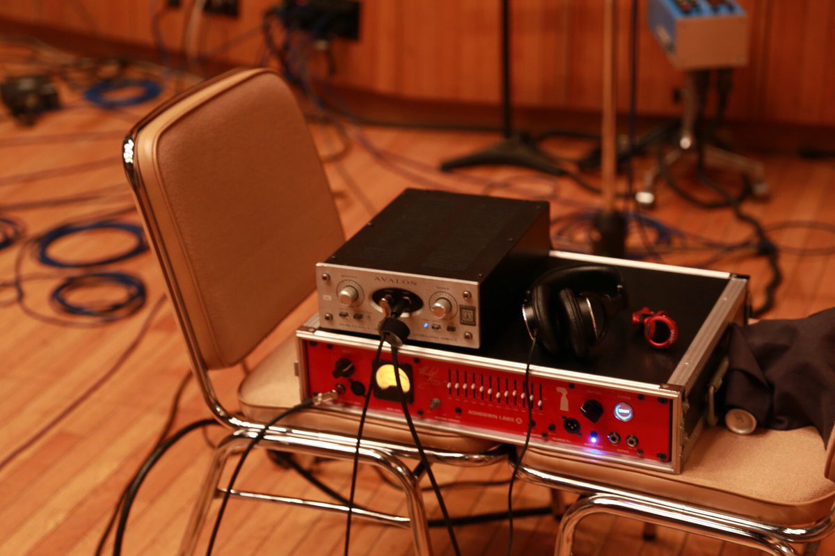 YM -ˏˋ ᔦꙬᔨ ˎˊ- on X