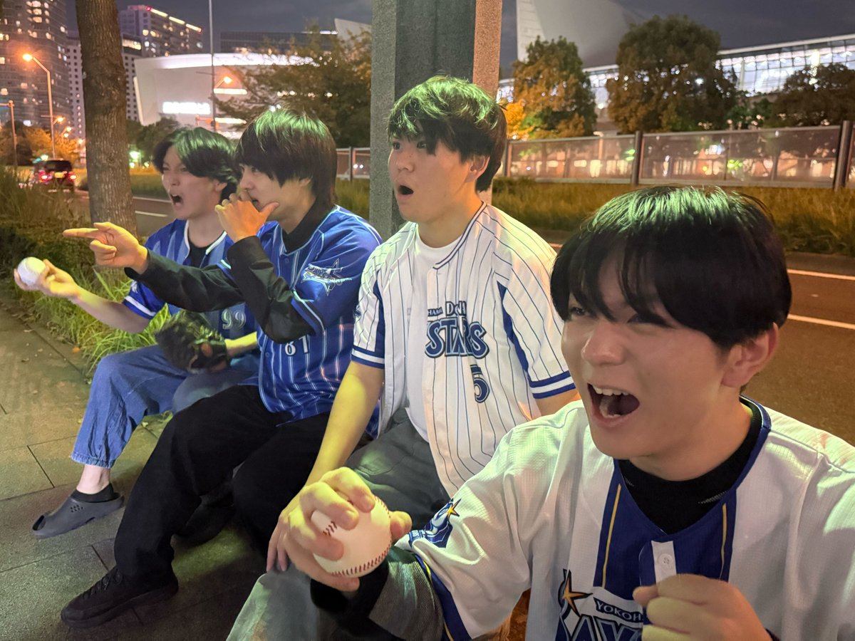 ＼\ ⭐️横浜DeNAベイスターズを一緒に応援しよう📣/／

当社がオフィシャルスポンサーを務めさせていただいている、横浜DeNAベイスターズさんの、2025 JERA クライマックスシリーズ セ進出が決定しました🩵⚾️

勝利へ向けて、あなたの熱い想いや応援メッセージを募集します🔥