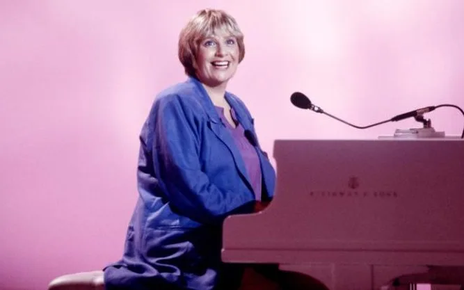 IPhillips79's tweet photo. Victoria Wood 1953-2016

Who agrees Victoria Wood was one of the best British comedians of all time? https://t.co/pCaJZZ7HPc