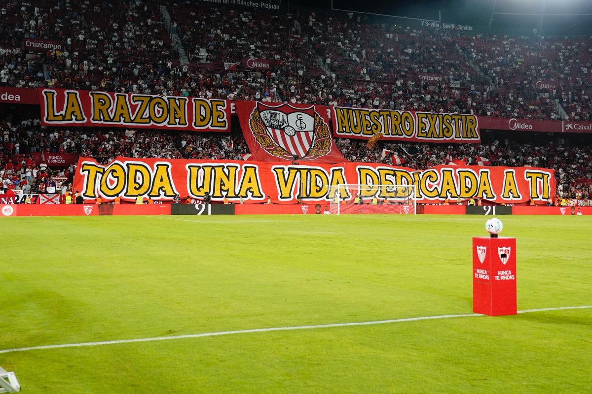 "Si tuvieras un precio, pagaría con mi vida solo por tenerte siempre.. "