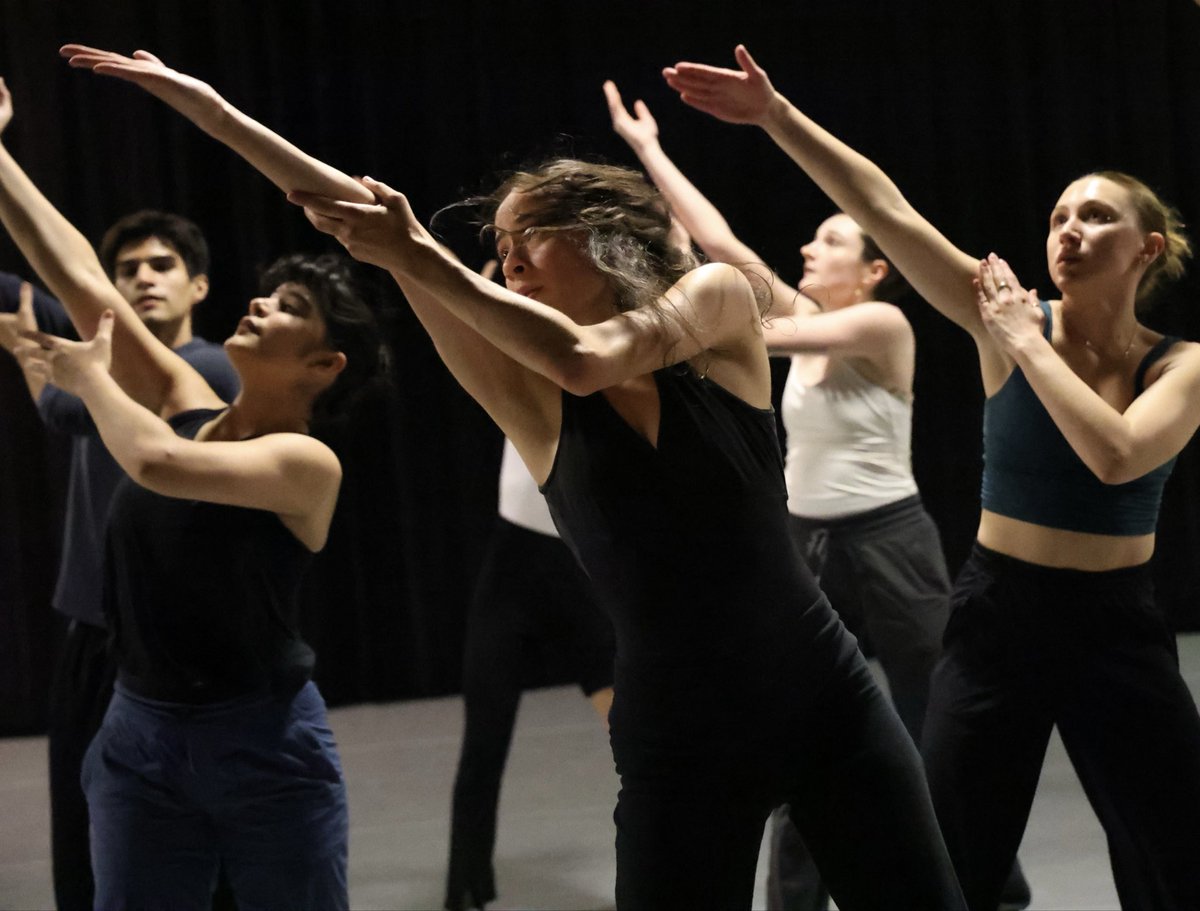GinDanceCo's tweet photo. #ginPlus your gift, Together, we can Impact thousands of people while helping build a stronger, more vibrant #community. Give: https://t.co/aoct4o8aVr #Thankyou 
#gindance #ginPlusCampaign #dancer #gindancers #ballet #art #culture #ginOutreach #outreach #contemporarydance #artist https://t.co/XlhF60vQwy