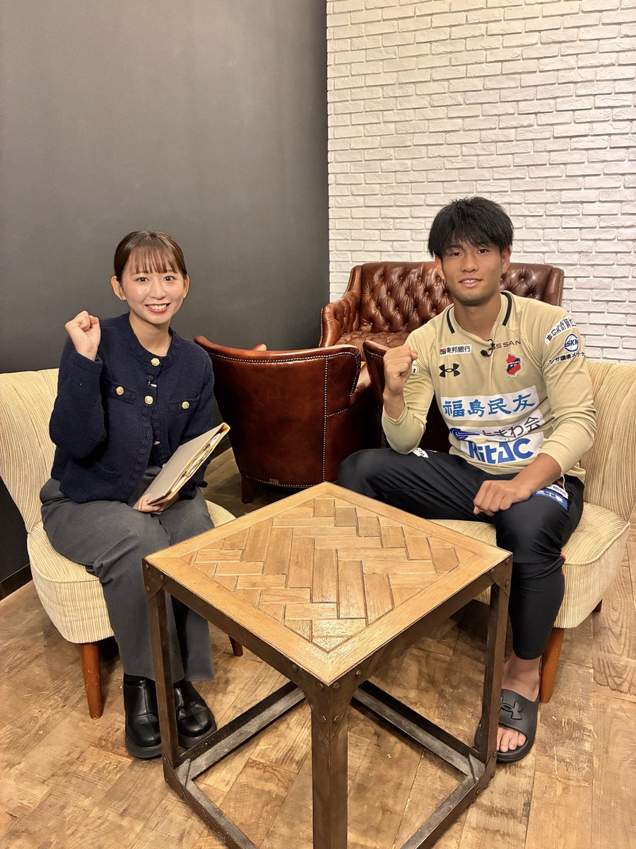 KICK_fukushima's tweet image. ／
あす11日(土)11:40〜
キックオフふくしま✊🏻⚽️
＼

#いわきFC &amp;amp; #福島ユナイテッドFC
前節の悔しさをバネにクリーンシートで勝利🗣️📣✨

💬今週のピックアッププレイヤーは…
いわきFC「深港壮一郎選手」😼💙
FC町田ゼルビアから完全移籍🔥
同い年のチームメイトとの秘蔵映像も…⁈
お見逃しなく〜😎
