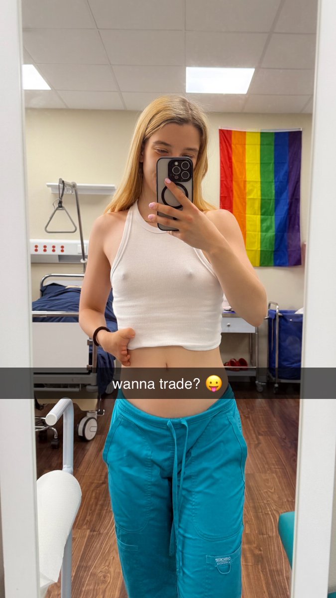 cna_sarah's tweet photo. say “hell yeah“ if ur down 😎 (ignore the flag...) https://t.co/gkGLFd0JOR