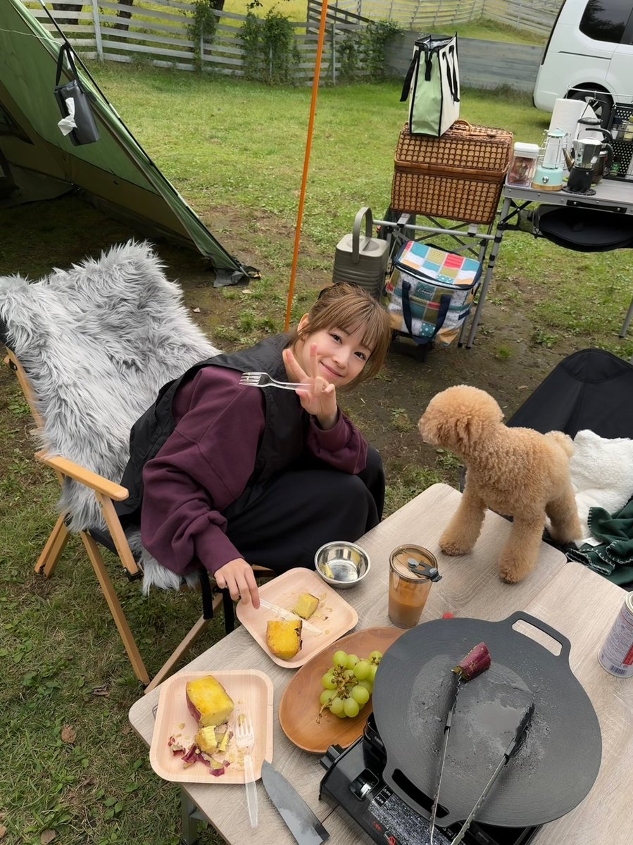 den_ayaka's tweet photo. 【女子キャンプ】ノーリードで大興奮な愛犬と秋キャンプしてきた🍁🏕️
https://t.co/YHDDGiHuDu https://t.co/SJ9Um2sLqP