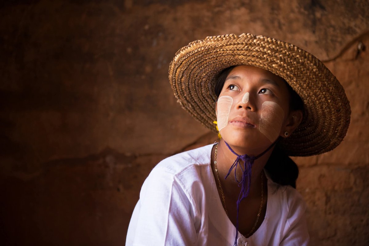 UNDPasiapac's tweet image. UNDP’s latest report, titled “A Generation on Edge: Youth Safety and Well-being in Myanmar,” finds that one in seven youth, nearly 2.5 million people, live in near-constant fear for their personal safety, while four in ten, more than 6 million, feel unsafe walking alone at night.…