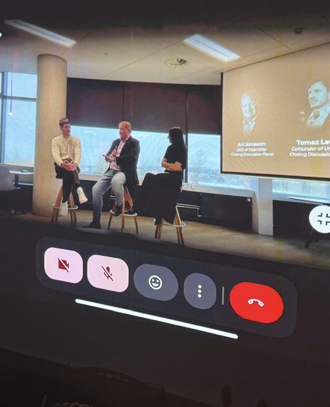 DrevZiga's tweet image. “It’s not the ministry of truth,
It’s not the company of truth,
It’s the collective digital imune system that is going to tackle one of the biggest problems of modern day - what is real, and what isn’t.”
@TomazOT in an interview with @LaurieSegall

@origin_trail 🤝 @umanitek