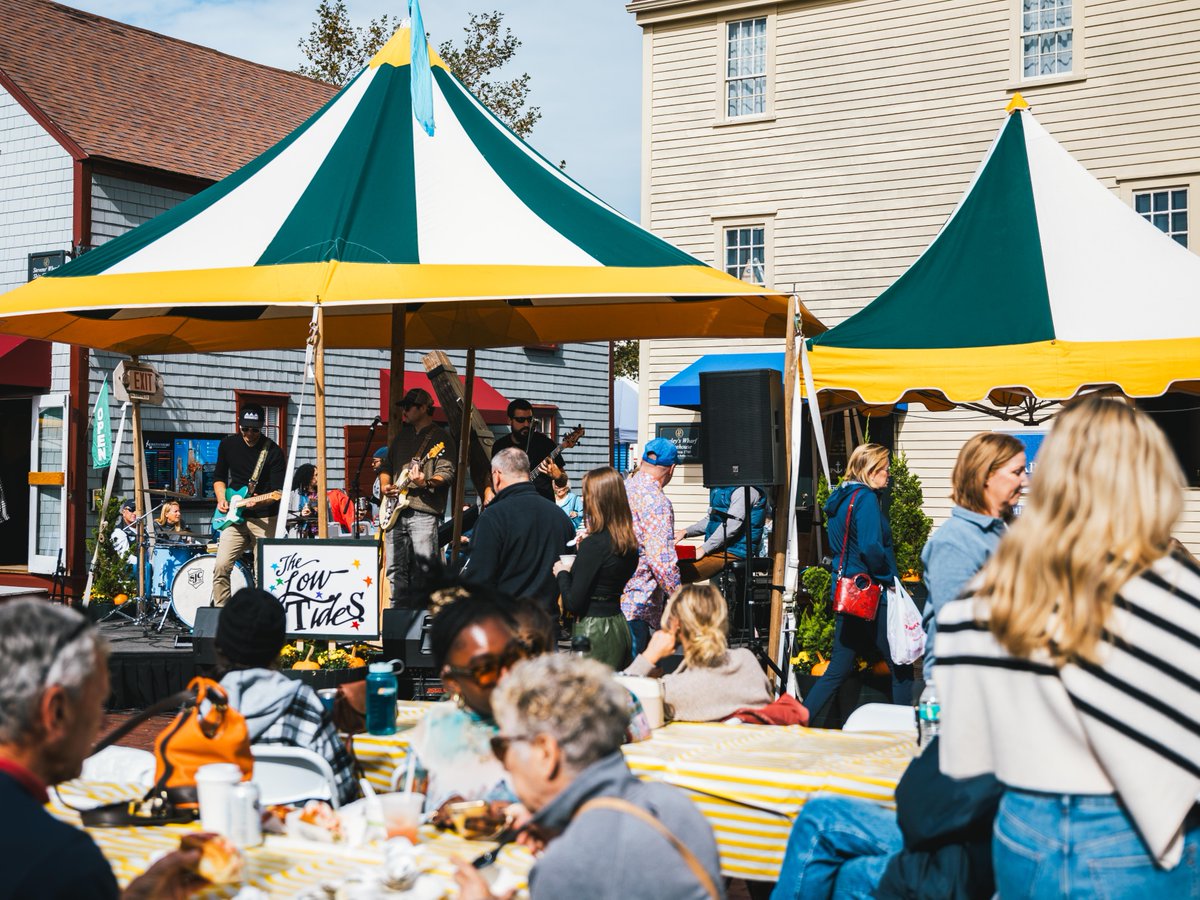 Seafood by the sea? Count us in 🦞🦪✨

ICYMI Bowen's Wharf 34th Annual Seafood Festival returns 10/18 &amp; 10/19 with fresh seafood, iconic drinks, free admission, and live music on the waterfront. Classic. 💙

Are you in? 🦪

Read on: bit.ly/3Qs4H3r
