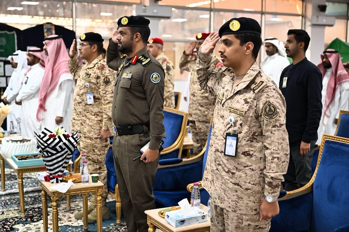 MMaa99339's tweet photo. برعاية قيادة كلية الملك خالد العسكرية وحضور وتشريف من  المساعد لشؤون التعليميةفي الكلية وتشريف من القيادات العسكرية والأمنية والتعليمية في ادارة تعليم الرياض احتفت مدرستنا يوم الخميس 1447/4/3ب#اليوم_الوطني_95 راجين من الله أن يدوم الأمن والأمان والاستقرار على هذا الوطن العظيم . https://t.co/zGSY59NgtG