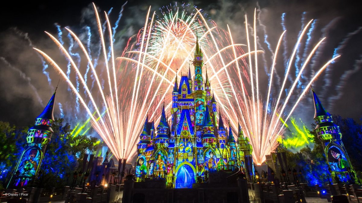 Blooloop's tweet image. Disney raises ticket, annual pass prices at @WaltDisneyWorld and @Disneyland tinyurl.com/324ah5p3
