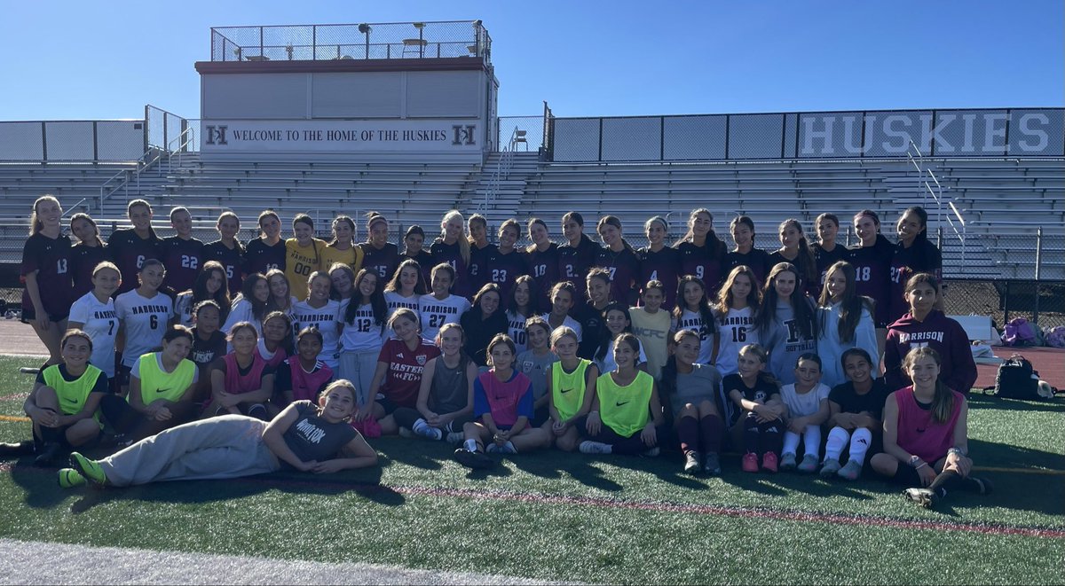 Big Day For Girls Varsity Soccer! Varsity, JV &amp; Modified coming together. Varsity 3-2 win. JV 4-0 win. Modified helping as ball girls. Ali Ferrara 2nd goal.
Maddy Mazella 1st Varsity goal. Sydney Podolak 1st assist. Cara Acocella goal &amp; assist. <a href="/htown_huskies/">Harrison Athletics</a> <a href="/DGonzalezAAD/">Danny Gonzalez</a>