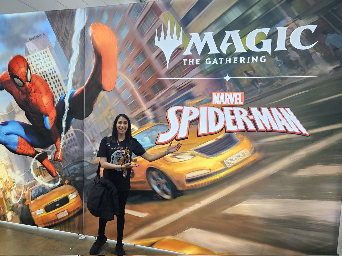 MissDeusGeek tweet media