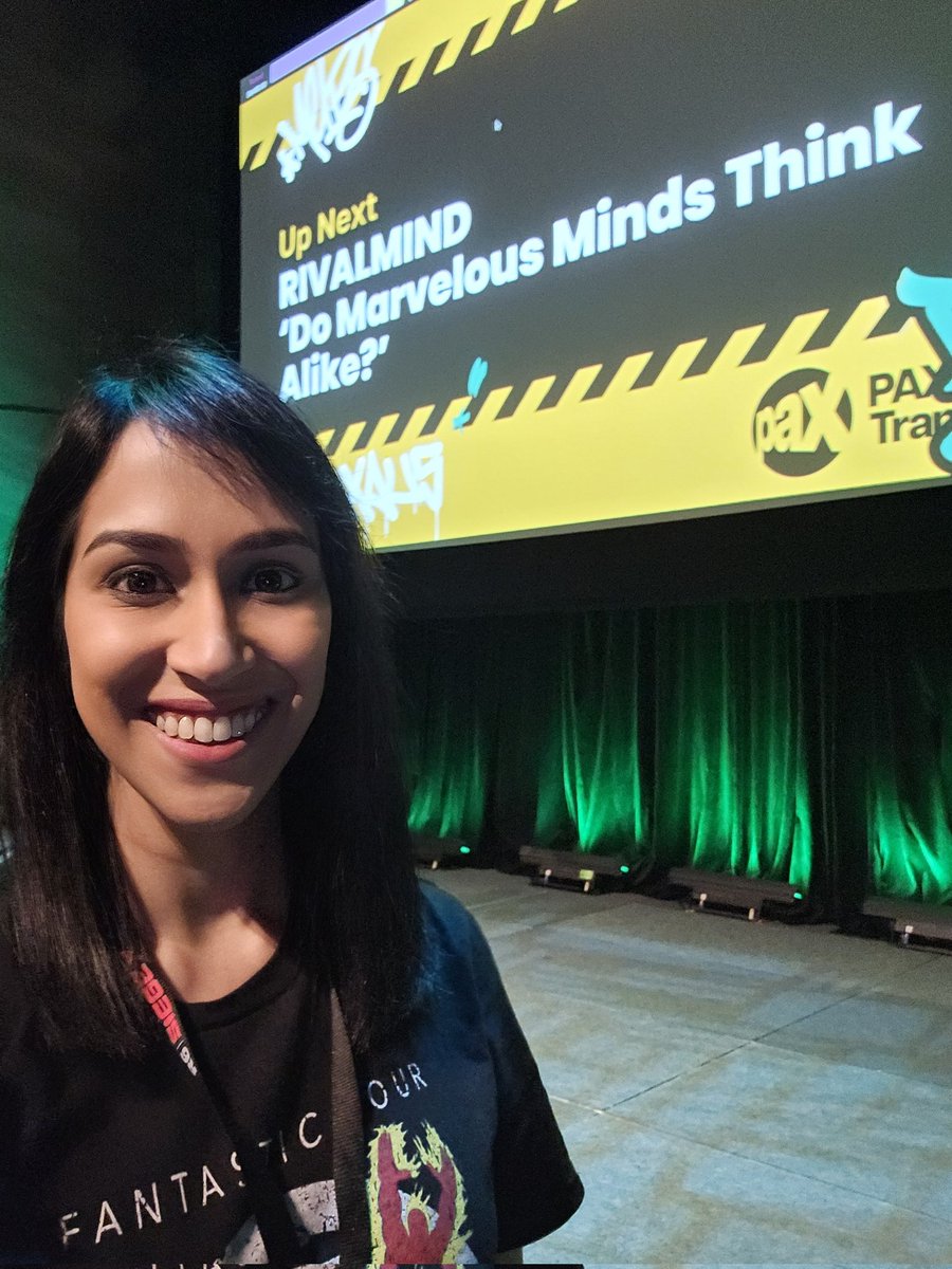 MissDeusGeek tweet media