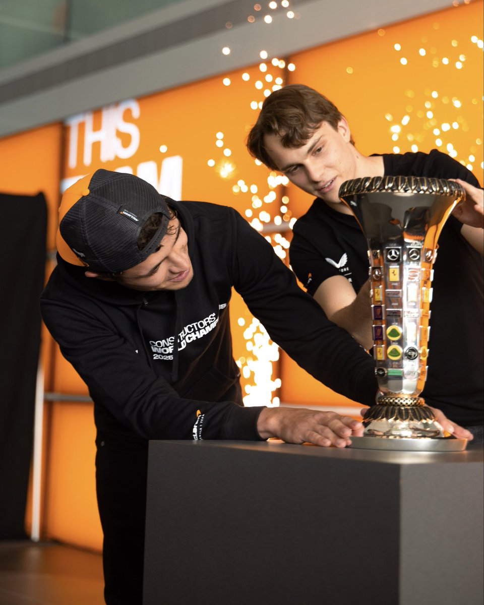 Welcome home, Constructors' trophy 🏆🏡

#McLaren