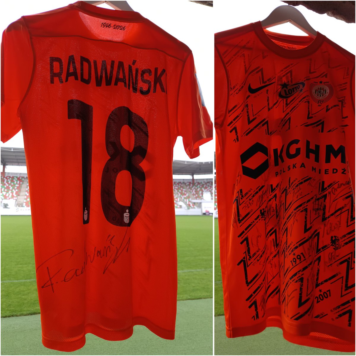 Bramka po SFG = Pomoc! 
 4 gol po SFG z Arką = 4 aukcja! ⚽ Do wylicytowania: Koszulka, Zagłębia Lubin z autografami zawodników i sztabu.
👉 Licytuj w komentarzach na FB: facebook.com/groups/1208897…
👉 Wpłaty: zrzutka.pl/5t4g3x
⏰ Aukcja trwa do poniedziałku, godz 13 na FB