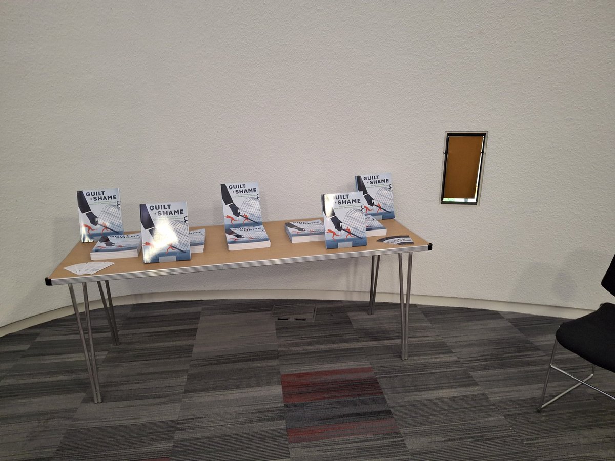 perceptivecoach's tweet image. I&apos;ve just finished setting up for this evening, I&apos;ll see you there.
6pm #peckhamlibrary tonight.
#worldmentalhealthday
#timetoprioritisementalhealth
#workplacementalhealth
#EuniceAlloh
Click the link below 👇 to register. eventbrite.co.uk/e/its-time-to-…