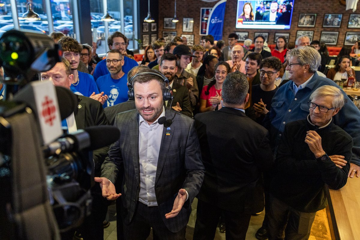 partiquebecois's tweet image. Retour sur notre rassemblement militant d'hier à Chicoutimi. Merci pour cet accueil! 💙⚜