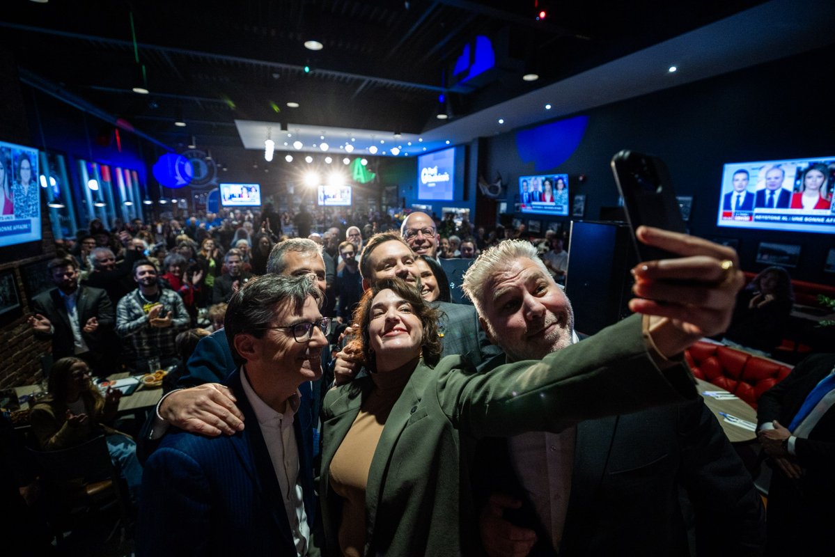 partiquebecois's tweet image. Retour sur notre rassemblement militant d'hier à Chicoutimi. Merci pour cet accueil! 💙⚜