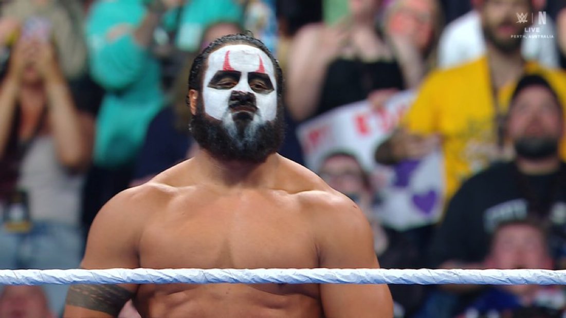 JAX_WRESTLE's tweet image. Aiiiii aiiii yaiii back 😂 #SmackDown