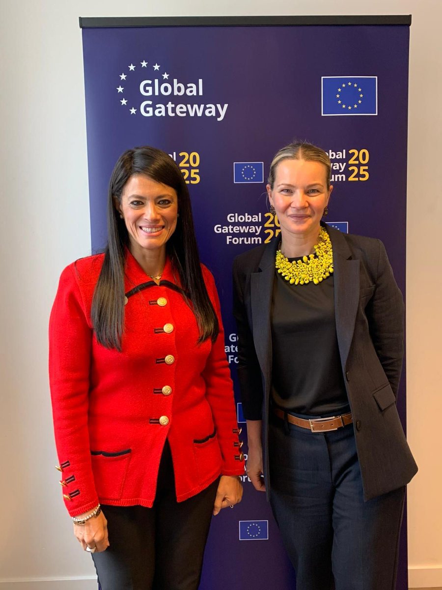 التقت أيضا د. رانيا المشاط، وزيرة التخطيط والتنمية الاقتصادية والتعاون الدولي، السيدة/ كارين يوهلين، نائبة وزيرة التعاون الإنمائي الدولي بالسويد لبحث سبل التعاون المستقبلي بين #مصر والسويد 🇪🇬🇪🇺🇸🇪.