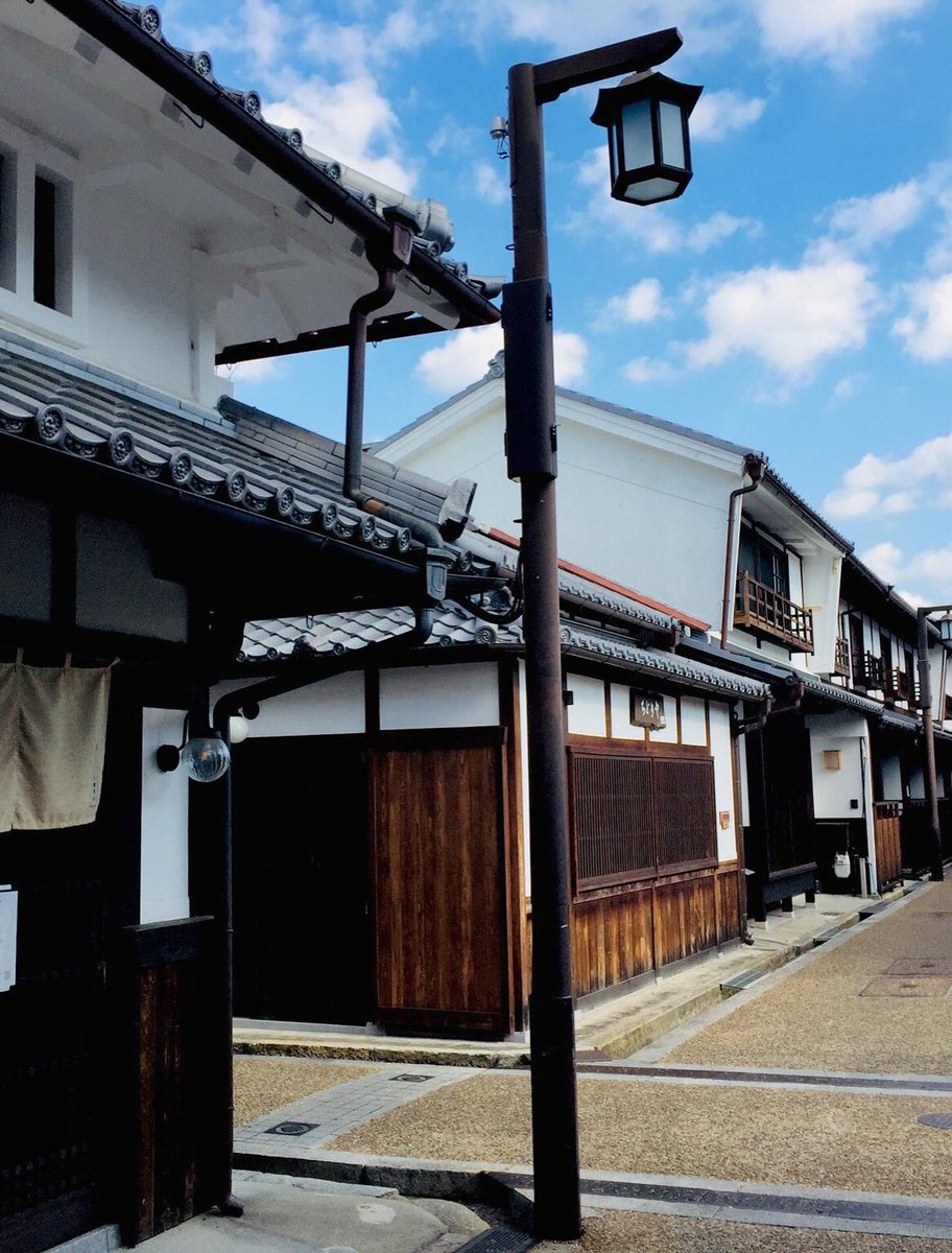 alika36do's tweet photo. ✨取扱店が橿原・今井町に✨

見晴らし茶屋「ももや」さんで
なんと、ご購入いただけるように🙌
(取扱商品は、包装紙・便箋)

奈良の地産と今井町を愛する
ご夫婦が営むアットホームなお店で

近鉄橿原線「八木西口駅」から徒歩5分
お車は、交流センター華甍に駐車OK

美味なモノ、美観に出会えます https://t.co/cLSsEXyQqk
