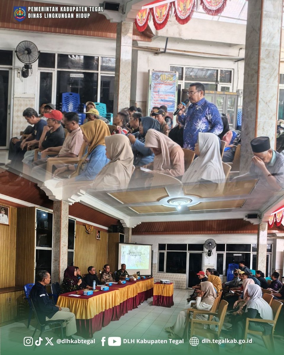 dlhkabtegal's tweet photo. #jakwirlingkungan Pemerintah Kabupaten Tegal melalui DLH menggelar Sosialisasi Pemulihan Lahan Terkontaminasi Limbah B3 di Balai Desa Pesarean, Kec. Adiwerna.
Langkah nyata pulihkan bumi, selamatkan generasi 🌱
#DLHKabTegal #kabupatentegal https://t.co/lroTK3Bbcq