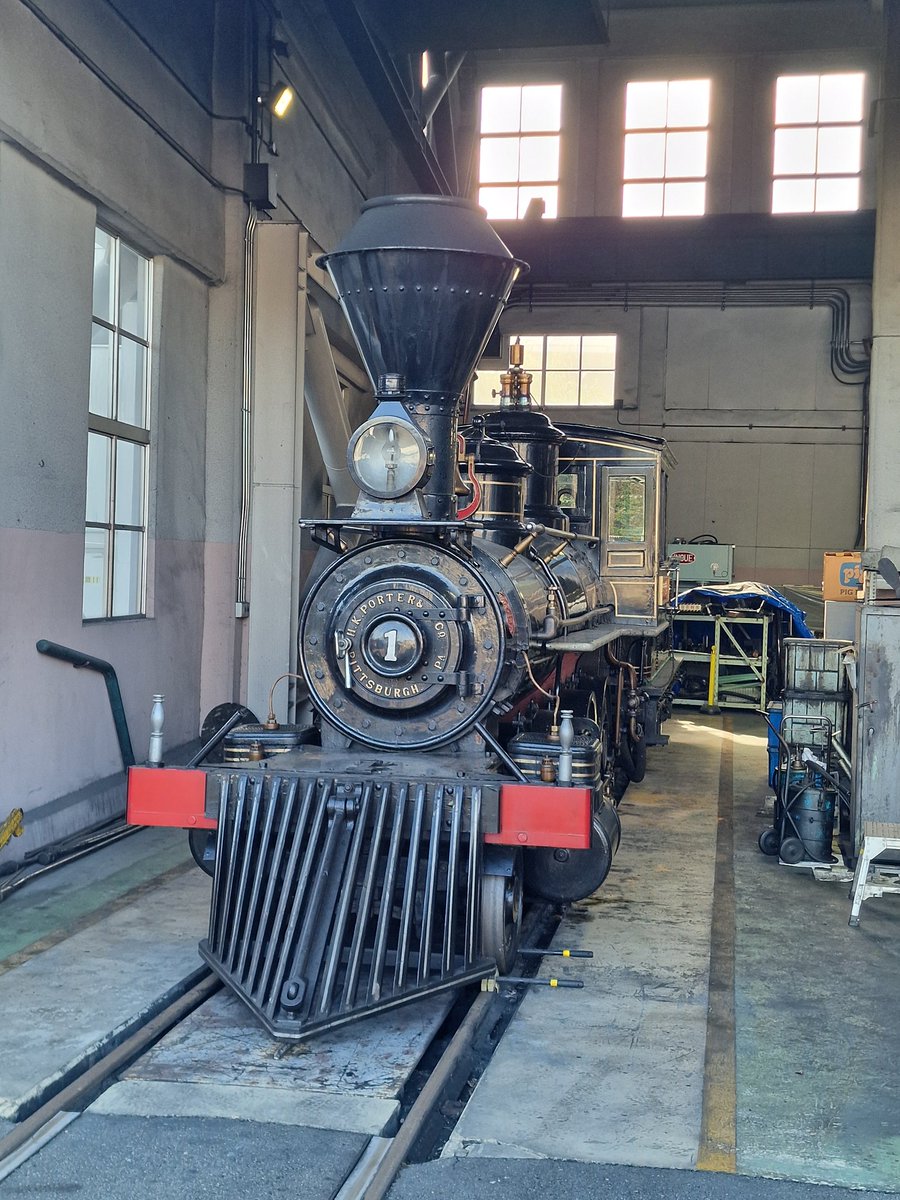 Con_Tomlinson's tweet image. Wife insisted I take her to the Kyoto railway museum.
(She got the trains and dinosaurs flavour of autism.)
The Japanese invited British engineers to help build their first railway, opened in 1872 during the Meiji period.
When we win, we'll invite the Japanese to help us…