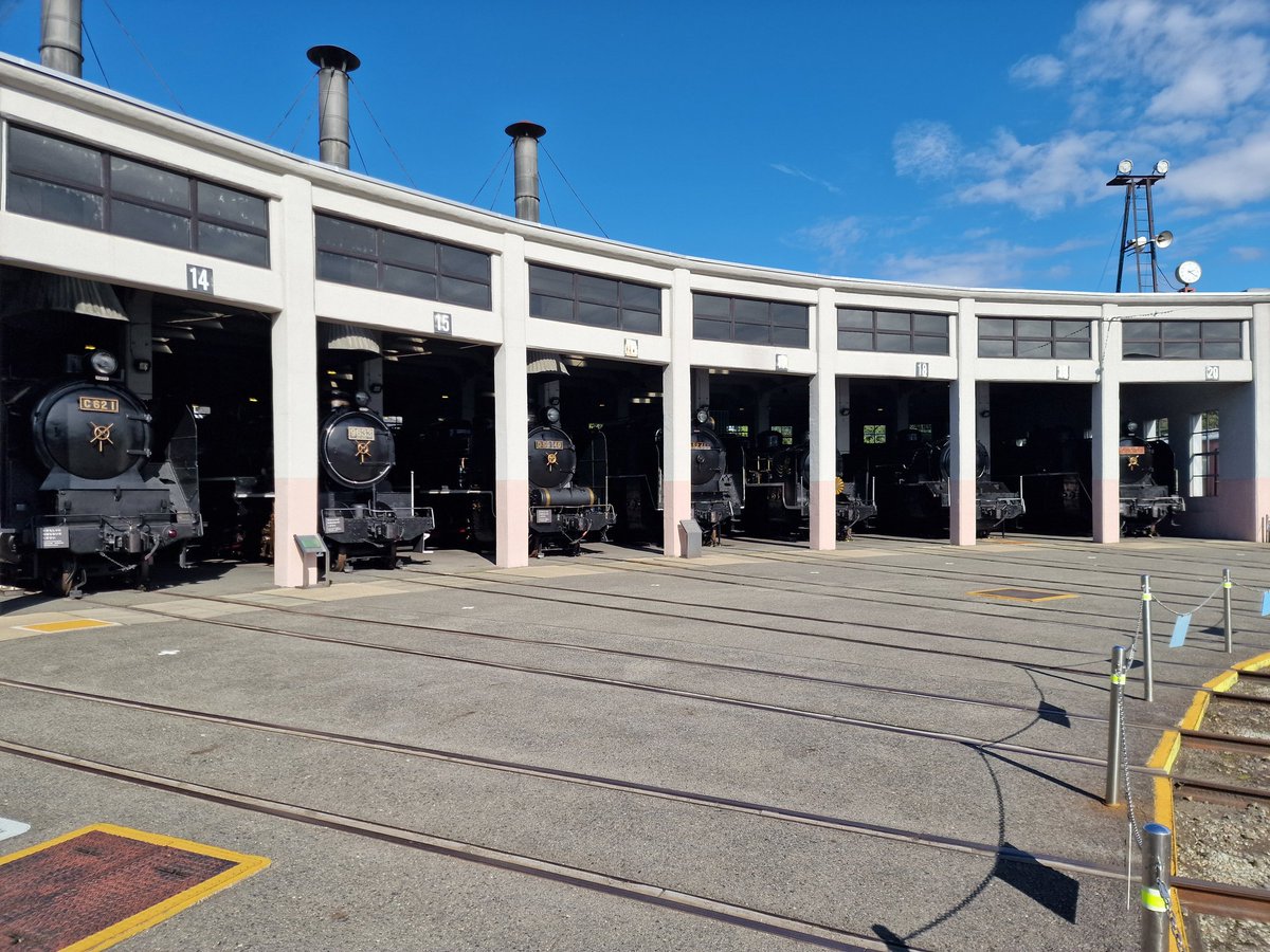 Con_Tomlinson's tweet image. Wife insisted I take her to the Kyoto railway museum.
(She got the trains and dinosaurs flavour of autism.)
The Japanese invited British engineers to help build their first railway, opened in 1872 during the Meiji period.
When we win, we'll invite the Japanese to help us…