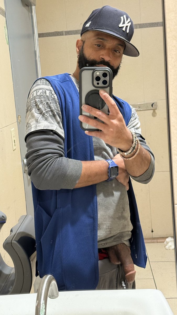 kevloveit69's tweet photo. Good Morning 😈 👅 🤤 https://t.co/MAQAhdSMLX