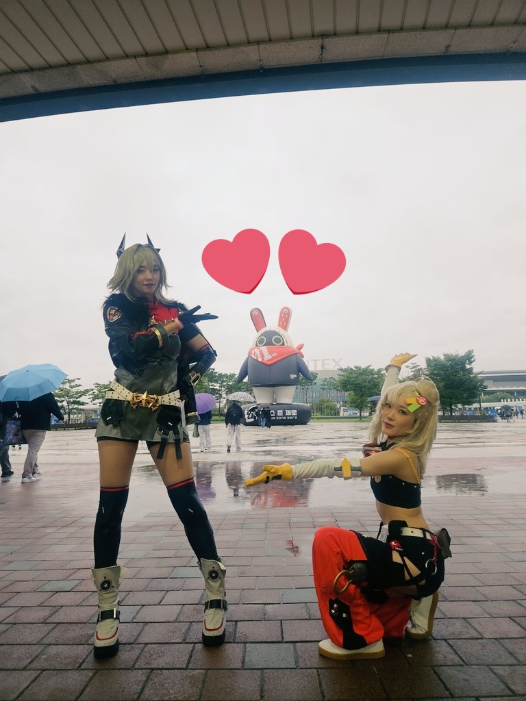 cos_joeum's tweet photo. 재밋게 놀앗따😁 https://t.co/BXFuSlVzqz