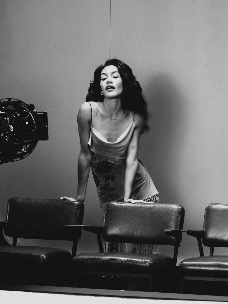 From BRIT School backup to Glastonbury stages, #OliviaDean levels up on The Art of Loving. Lean arrangements, sharp hooks—check 'Nice to Each Other' first. Available everywhere.

Get all the details here: afrotrax.com/olivia-deans-t…