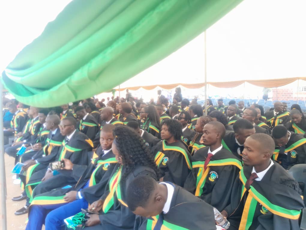 NkomwaTrust's tweet image. Together, we are building a society where everyone can thrive and contribute meaningfully. 

Congratulations to all the graduates — your hard work and perseverance have paid off!

#NFTZimbabwe #InclusionForAll #GraduationDay #EsigodiniAgriculturalCollege